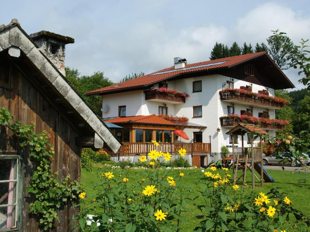 Biobauernhof Nussbaumer Villa Nussdorf am Attersee Exterior foto